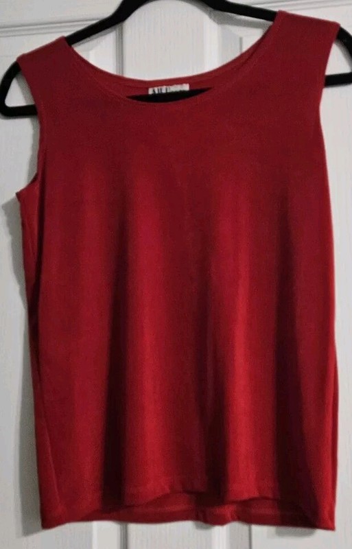 Dressy Red Tank Top, Sleeveless, Size Small, Round Neck, All Hours