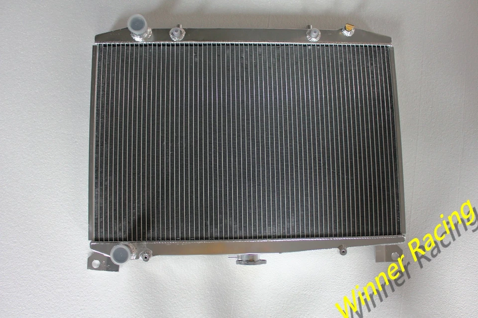 RADIADOR DE ALUMINIO PARA NISSAN PATHFINDER SE/XE 3.0 1987-1995; NISSAN D21 1986-1994 Foto 2 de 4