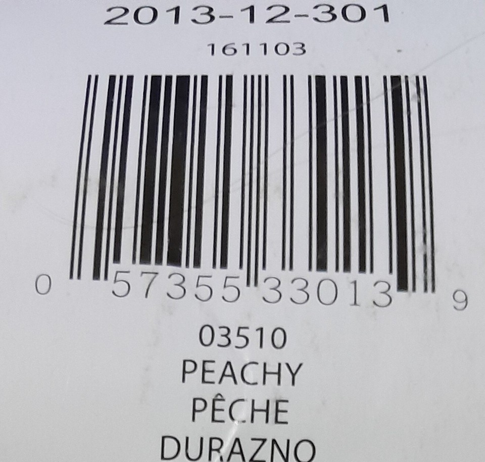 Bernat Baby Blanket 6 Super Bulky Polyester Yarn 2 skeins Peachy 3510 3