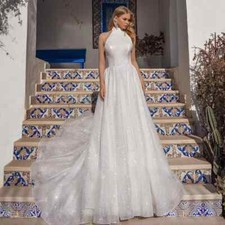 Shiny Sequins Wedding Dresses Halter Neck A-Line Sleeveless Bridal Gowns Train