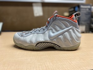 yeezy foamposites platinum