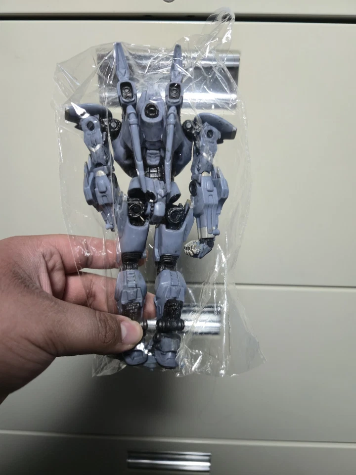 Figura de acción NECA Pacific Rim Jaeger Striker Eureka 7"  Foto 4 de 4