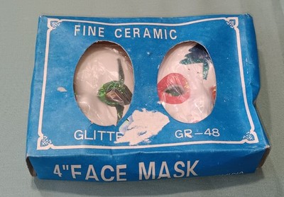 Fine Ceramic Face Mask Wall Plaque Venetian Masquerade Style GR-48