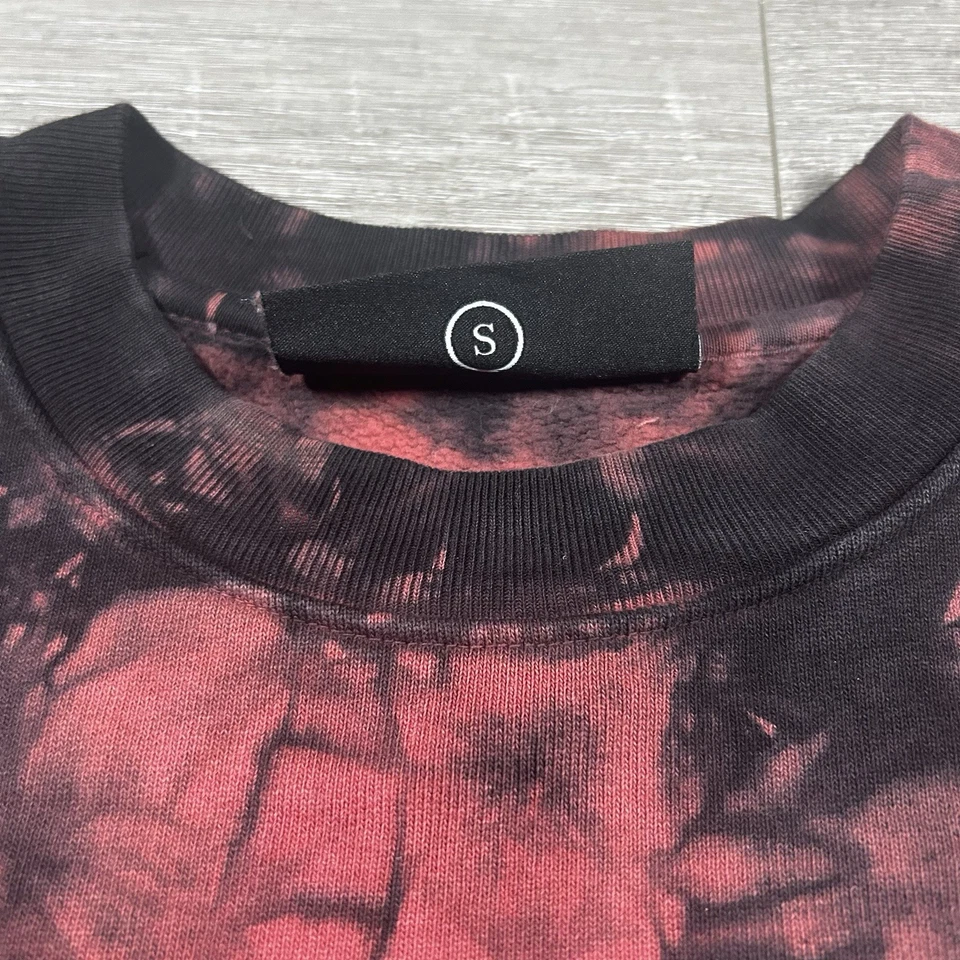 Moletom Civil Regime floral bordado vermelho tingido gola redonda pequeno - Imagem 3 de 4