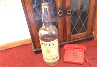 Vintage 4.5L Bells Embossed Empty Whisky Bottle With Lid Coin Jar CAMBRIDGE
