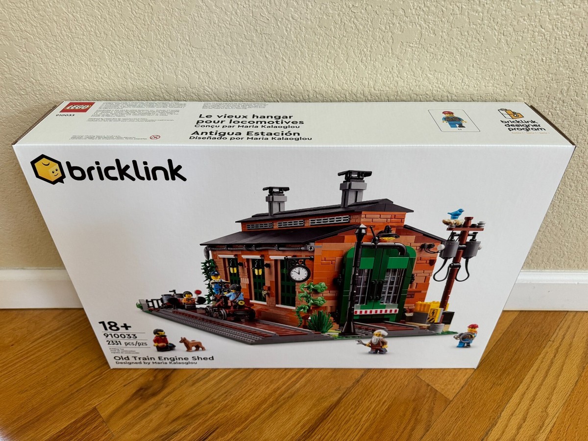 LEGO Bricklink Designer Program Old Train Engine Shed 910033 LEGO Bricklink Designer Program Old Train Engine Shed 910033