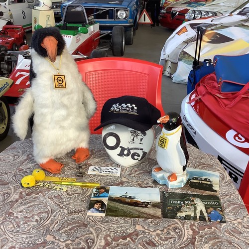 OPEL WERBEGADGETS und diverse FOTOS RUDY AUS DEM BRUNNEN - Bild 1 von 7