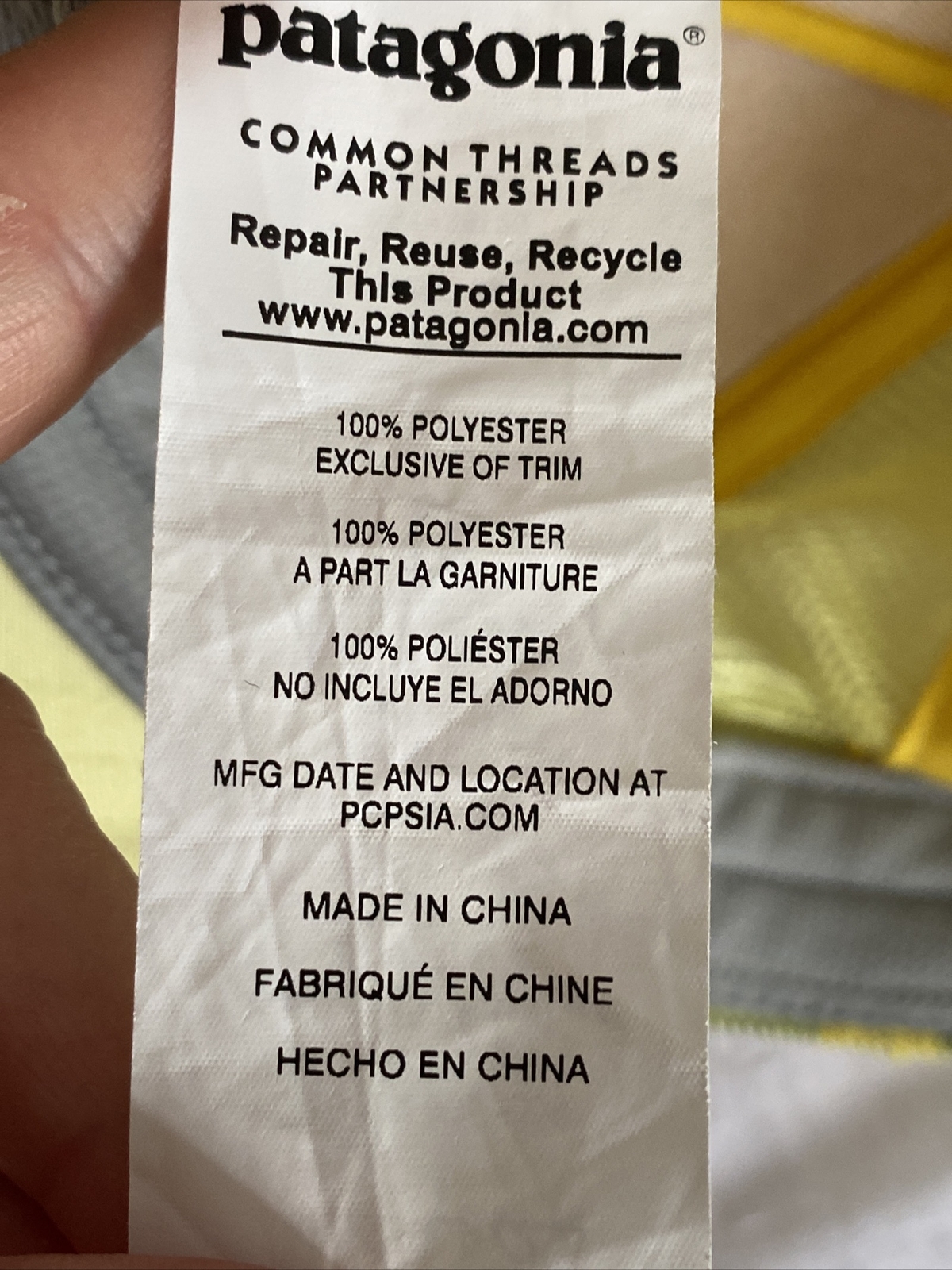 Patagonia Trucker Hat Yellow Snapback Cap w Watercolor Mountain Logo OS