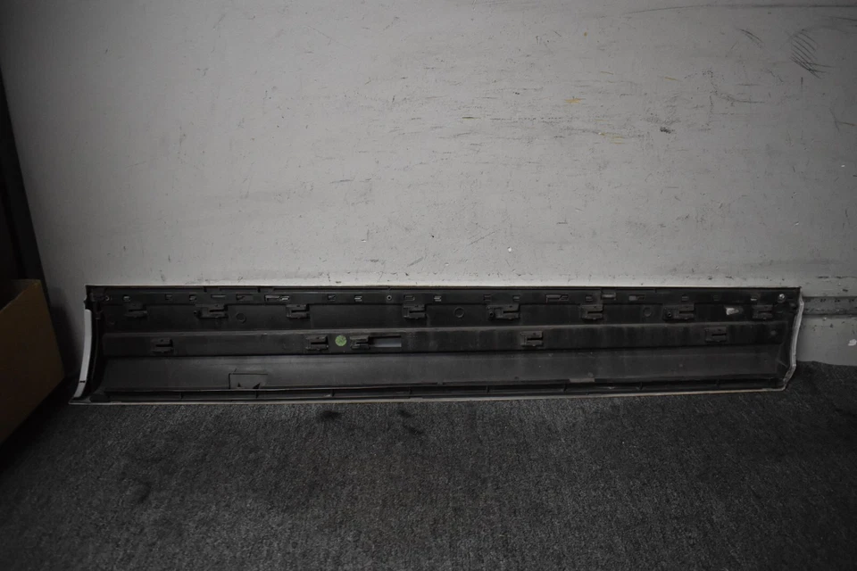 AUDI Q7 2010-2015 PUERTA INFERIOR MOLDURA FÁBRICA OEM Foto 4 de 4