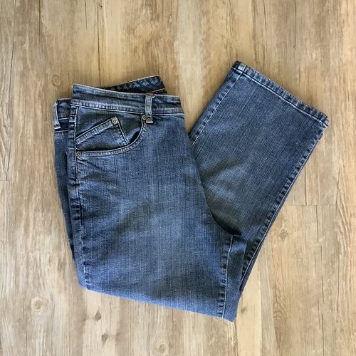 Chicos Jeans Platin Smaragd kurzes gerades Bein 1,5