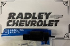New Gm Oem 16-24 Camaro Windshield Wiper Washer Components- Pump Gmc 13508971 New Gm Oem 16-24 Camaro Windshield Wiper Washer Components- Pump Gmc 13508971