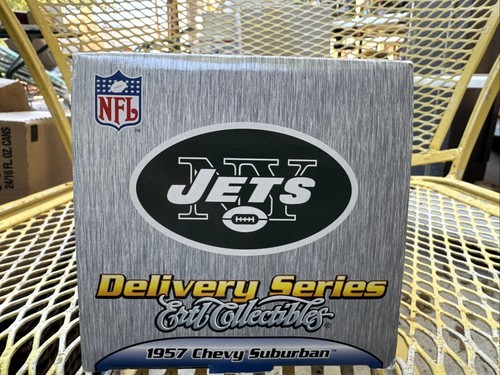 Delivery Series ERTL Collectibles NY Jets 1957 Chevy Suburban New in Box - Picture 5 of 6