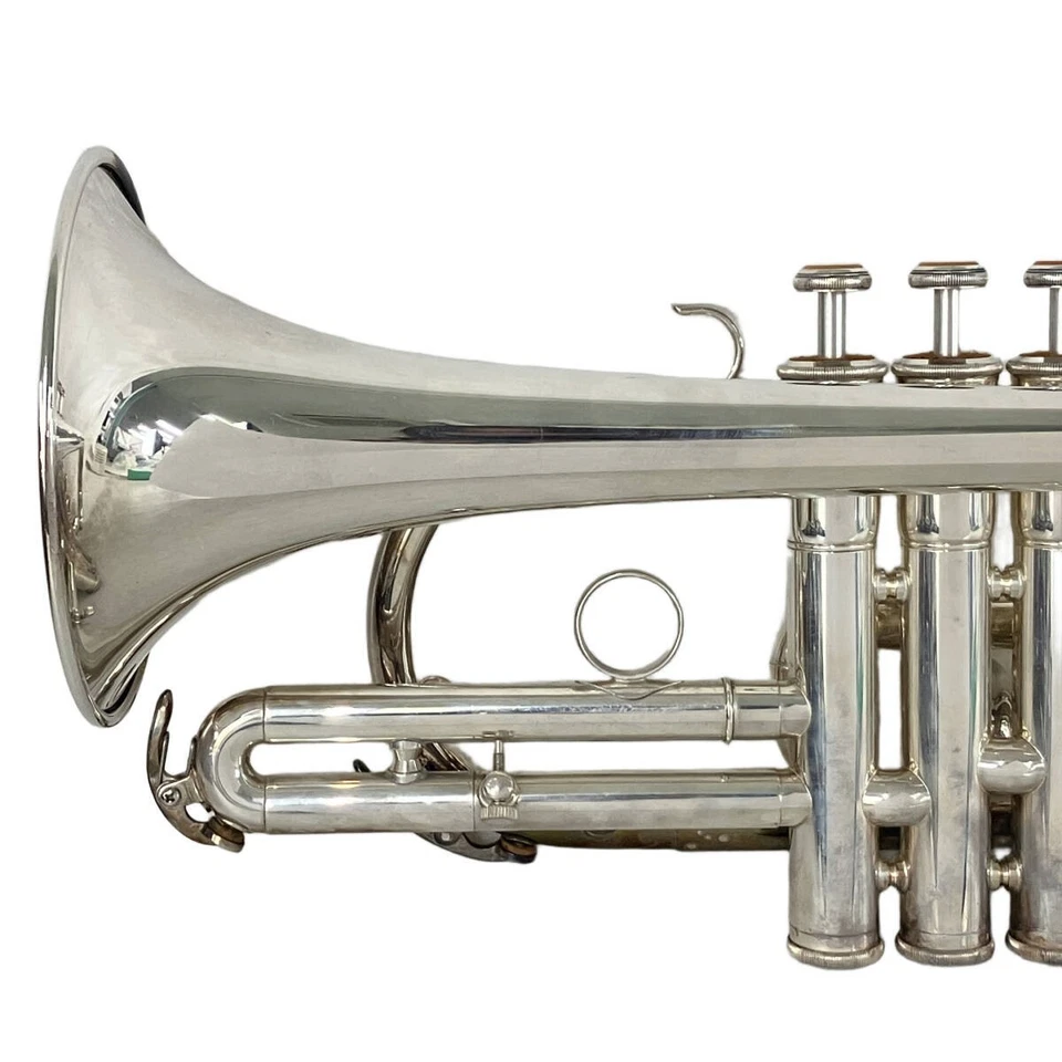 Trompeta corneta plateada Yamaha YCR-335S Foto 3 de 4
