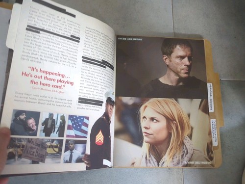 HOMELAND SERIES RARE PRESS KIT - Foto 4 di 7