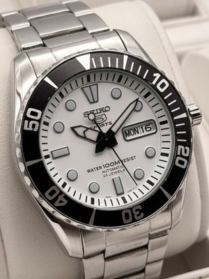 Seiko 5 Sports Automatik Herrenuhr 23 Jewels Mechanisch Taucheruhr Kalender Box