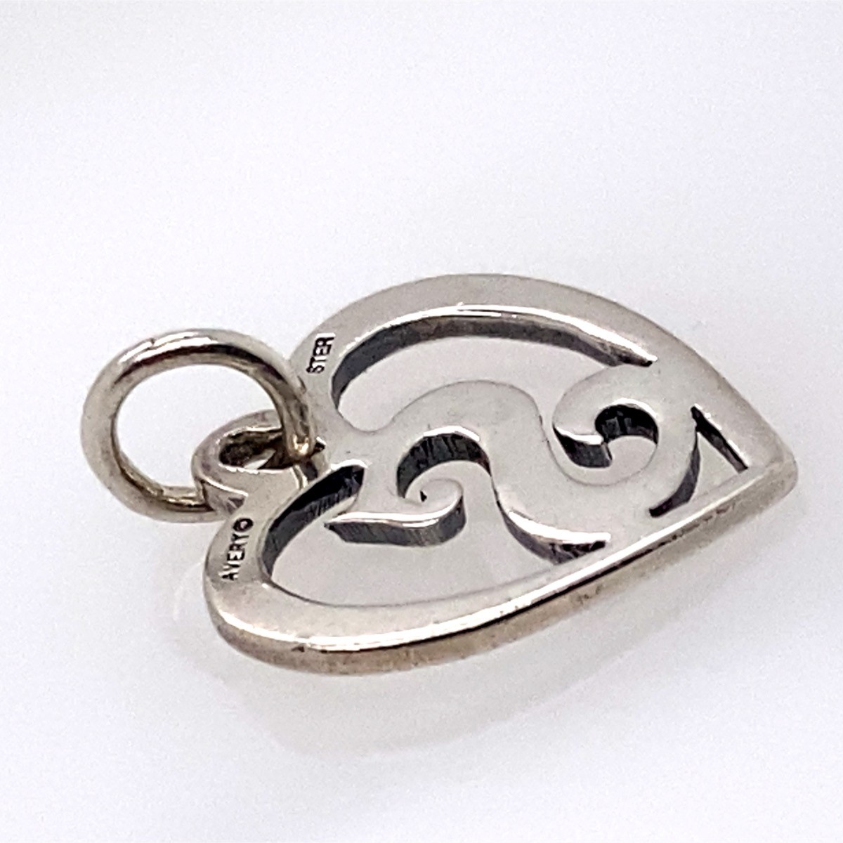 James Avery "S" Script Initial Heart Sterling Sil… - image 4