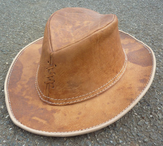 Handgefertigter brauner Leder Western Cowboy Hut