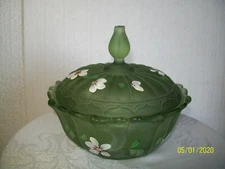 Fenton Frosted Green Covered Candy