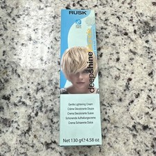 RUSK Deep Shine ULTIMATE BLONDE Ultra High Lift Permanent Cream Color  4,58 oz.