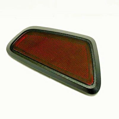 John Deere OEM Left Hand Rear Fender Reflector - Part # AM135555