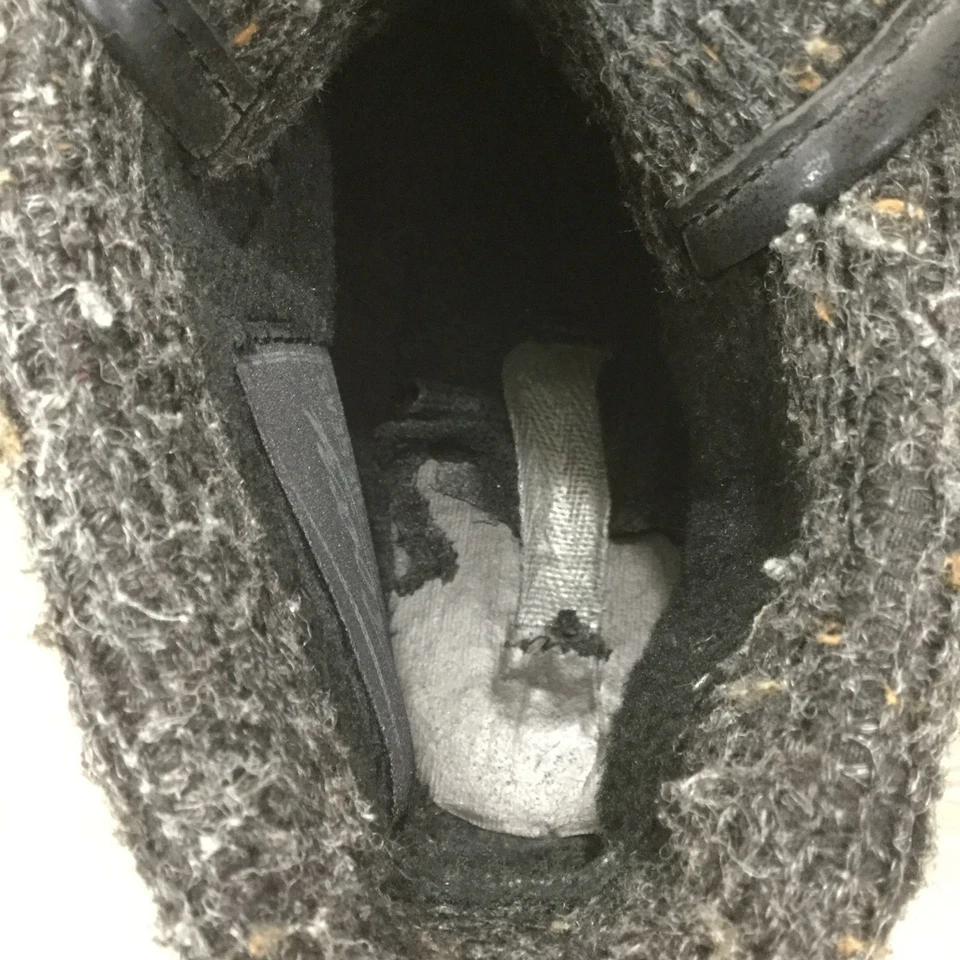 Botines ROXY con suela de goma con cordones tacón cuadrado negros para nieve para mujer talla 9 Foto 4 de 4