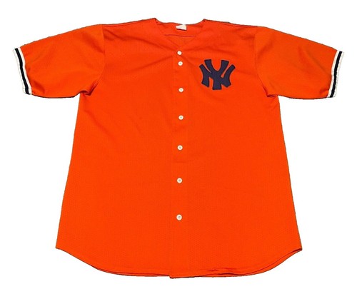 2026 NEW YORK YANKEES HOCKEY JERSEY DKNY 4/17/26 SGA In Hand Stub