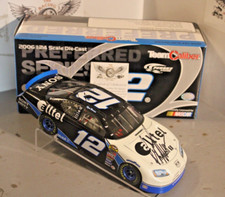 2005 Ryan Newman Alltel 1/24 Team Caliber Preferred NASCAR Diecast Autographed