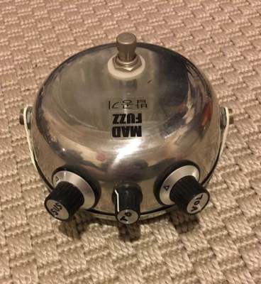 RARE HONDA SOUND WORKS MAD FUZZ EDITION ELECTRIC GUITAR EFFECT