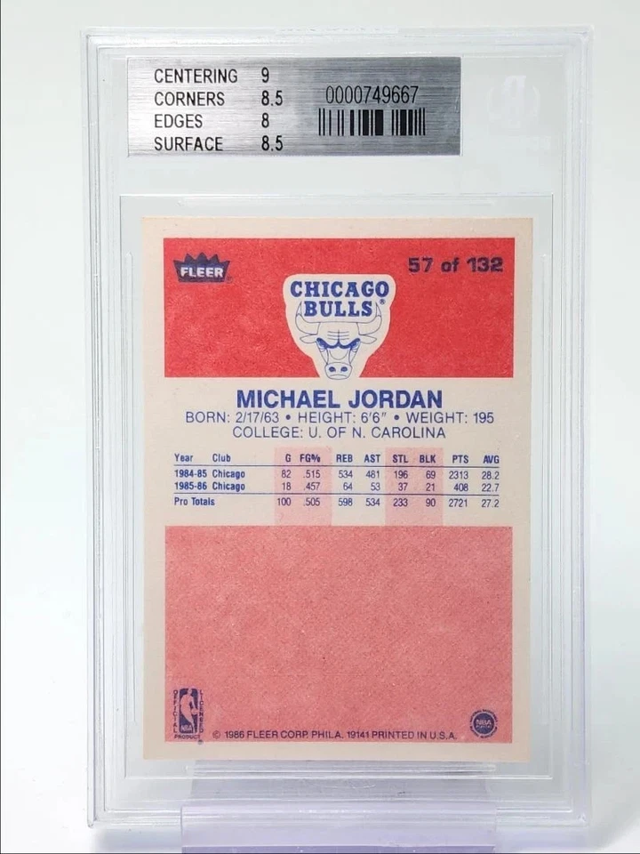 МАЙКЛ ДЖОРДАН 1986-87 FLEER PREMIER БАСКЕТБОЛ НОВИЧОК #57 RC BGS 8,5 Q5878 - Изображение 2 из 2