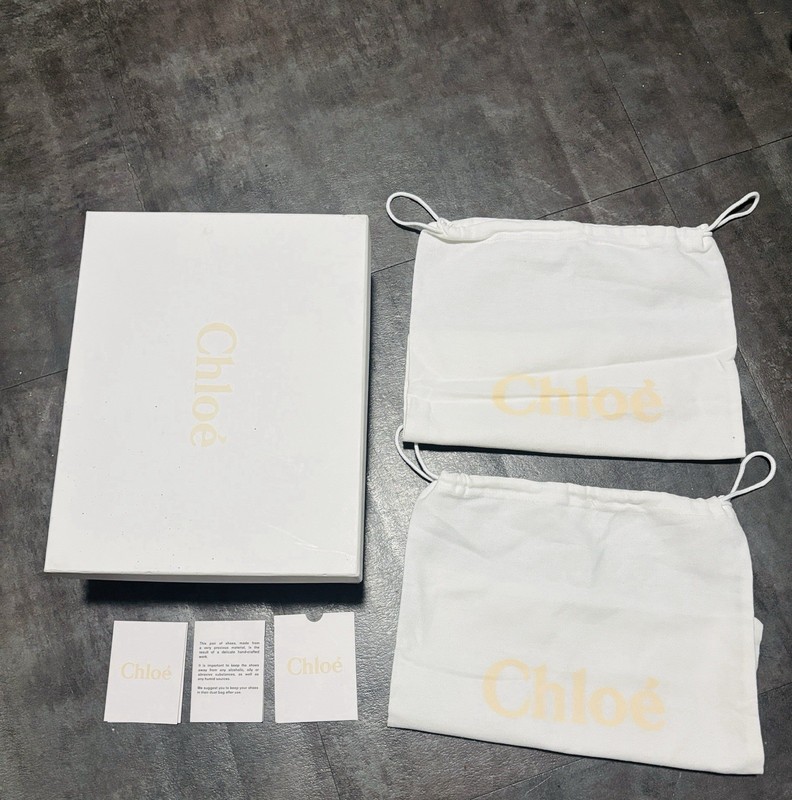 Chloé White Dust Bags & Box Set empty for gift giving for shoes bags etc cards