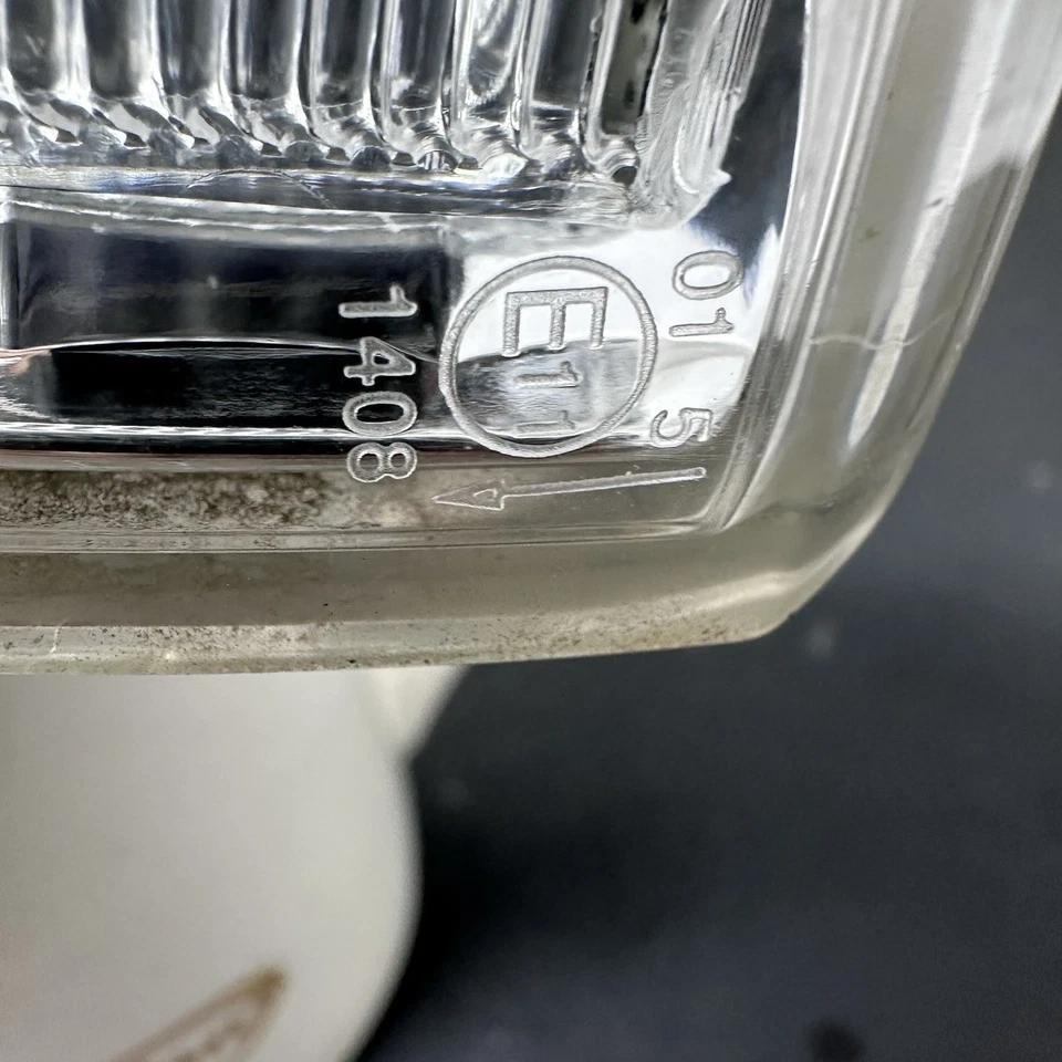 Espejo retrovisor derecho del lado del pasajero Acura TL 2009-2014 luz de señal de giro lente lámpara OEM Foto 4 de 4