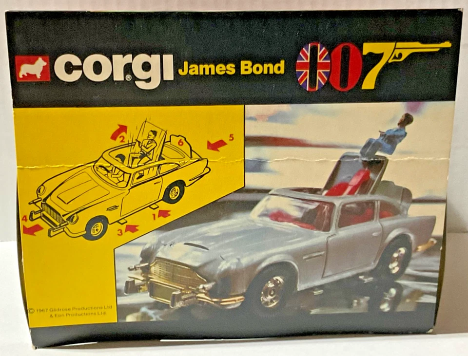 1981 CORGI JAMES BOND 007 ASTON MARTIN DB5 w/ MINI DB5 COMPLETE W/FIGURE - Image 3 of 4