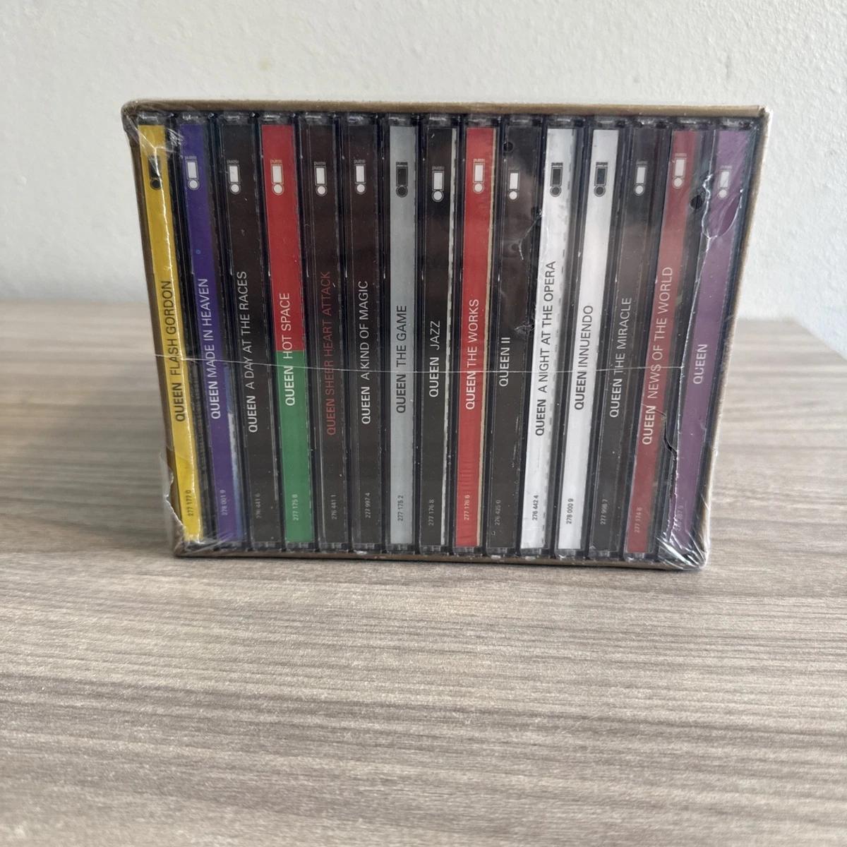 Queen 40 Box for sale - eBay
