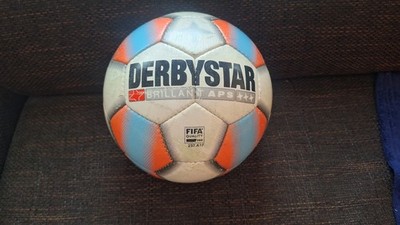 Derbystar Bundesliga Official Matchball Brillant APS Fußball Ball v22 Gr. 5