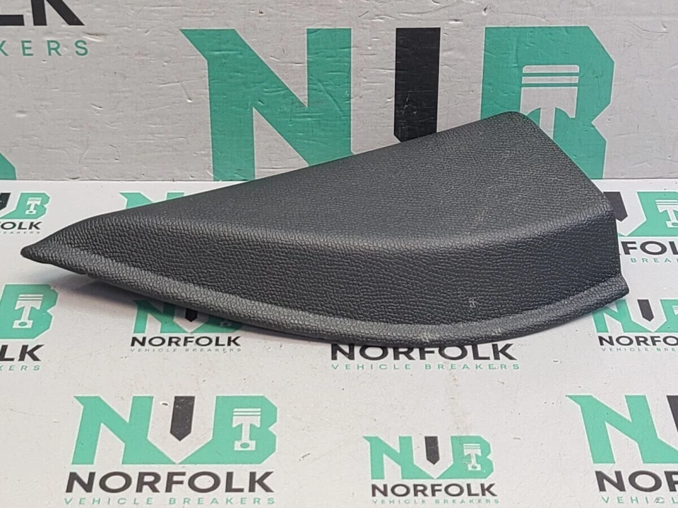 PEUGEOT 3008 LADO PASO IZQUIERDO VENTANA TRASERA TRIÁNGULO MOLDURA 9814535877 9810274377 Foto 3 de 4