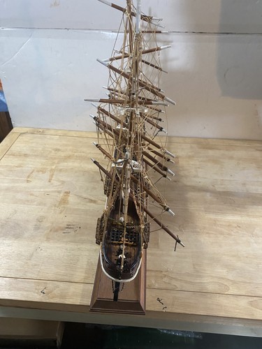 Cutty Sark Wood Clipper Ship (26”) - Picture 11 of 13