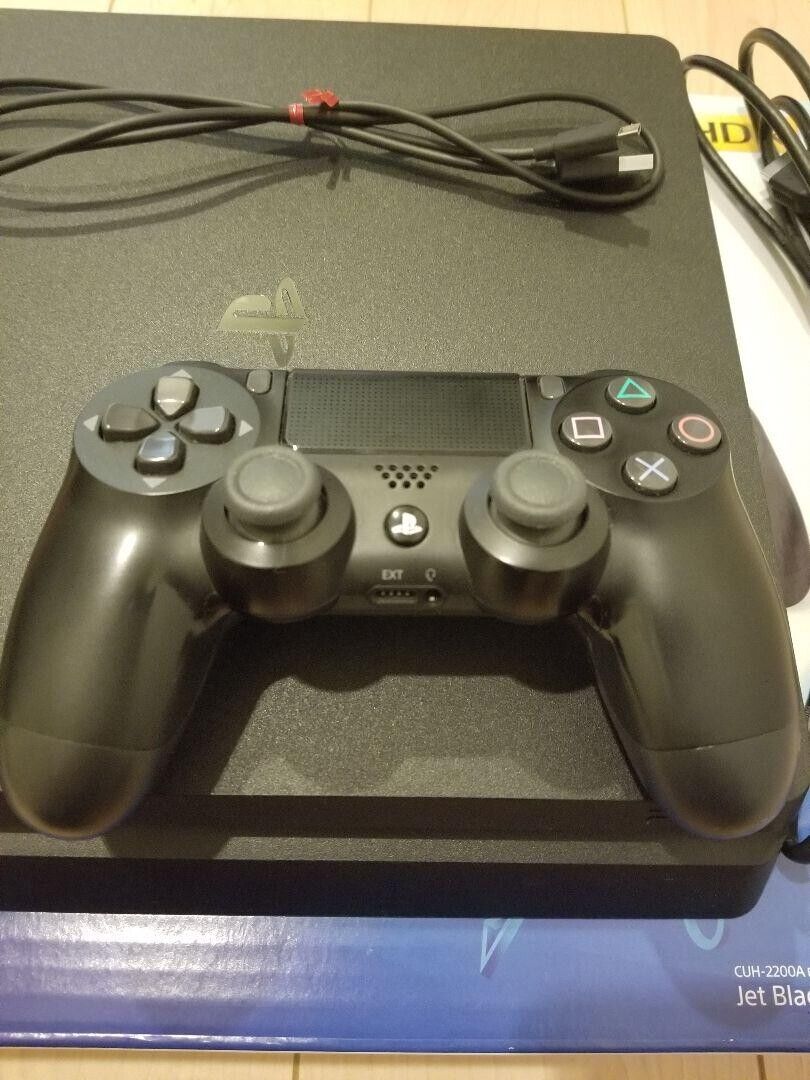 PS4 CUH-2200A B01