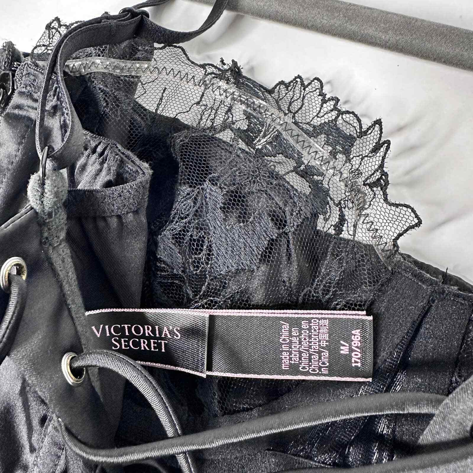 Victoria's Secret Corset Bustier Satin top… Gem