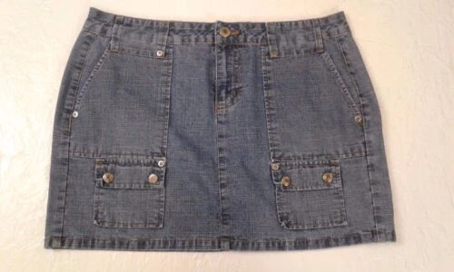 Saias listradas femininas AriZona