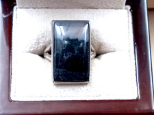 Sterling Silver Ring w. Rectangular Two Tone Picture Agate Setting: Size 7.25