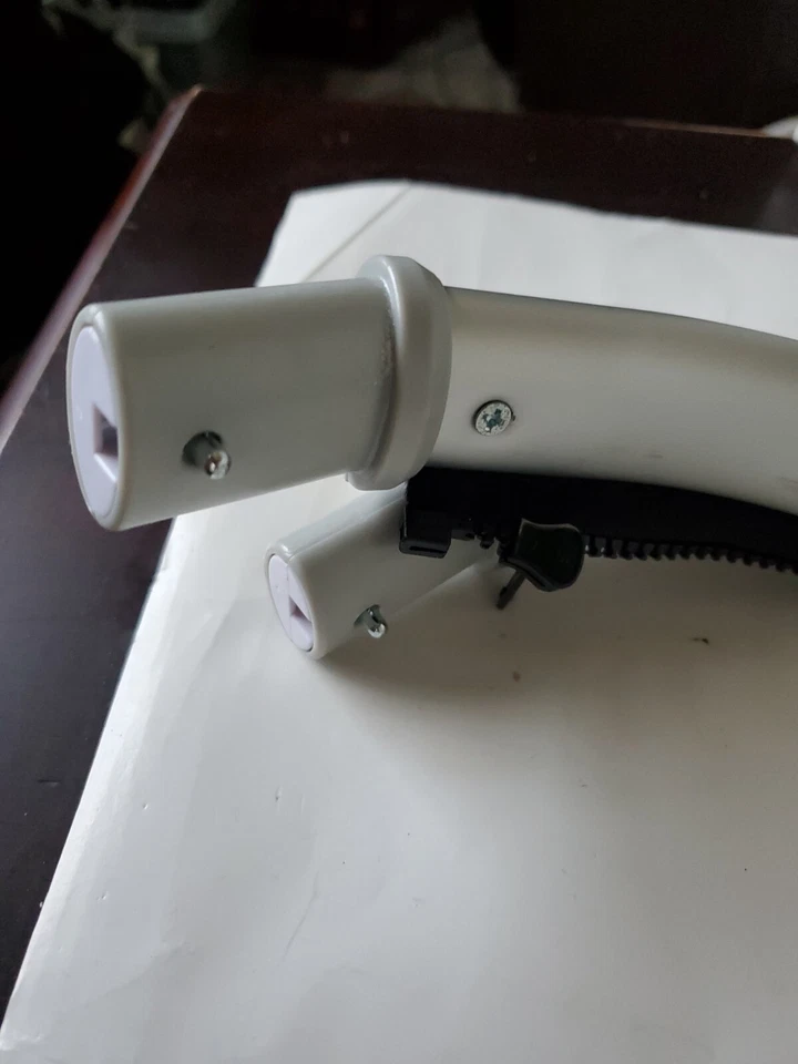 4Moms Mamaroo #1037 /2017 Baby Swing Zipper with Siderail right and Left. - Image 2 of 4