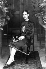 Foto clásica 4x6 retrato de la artista mexicana Frida Kahlo de 18 años 1926
