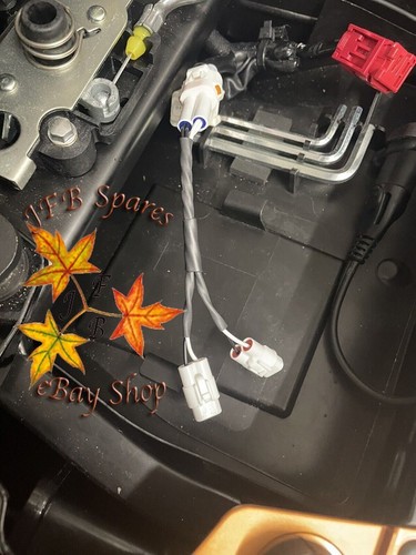 JUEGO DE DOBLE DIVISOR TOMA DE CORRIENTE CC Suzuki HAYABUSA GSX1300R 3a Generación 12v - Imagen 5 de 11