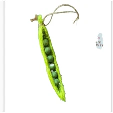 Green Bean Pees Ornament - Vegetable Garden Salad Food Thanksgiving Traditional