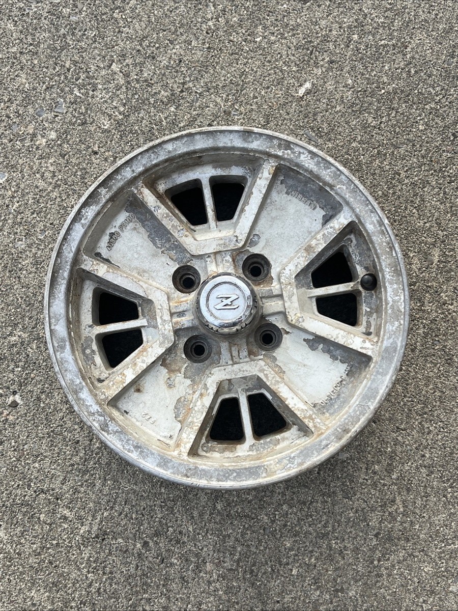 NISSAN 280ZX Alloy Wheel 4-Spoke 40300-P7100 DATSUN With Hubcap | eBay