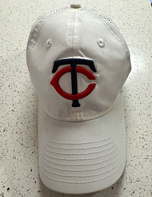 New Era 9TWENTY Minnesota Twins White Adjustable Cap Hat MLB Baseball