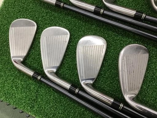 TaylorMade R7 Iron Set 4-9,Pw,Aw,Sw 9pc Flex Regular REAX 60 PLUS Graphite - Image 2 of 4