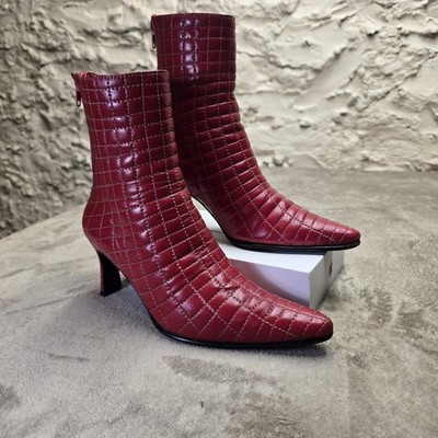 Botticelli Italian Leather Ankle Boots Red Pattern Pointed Toe Women s Size 8 Us