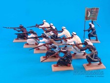 BRITAINS DSG  ARAB WARRIORS SHOTTING LINE 11 FIGURES  WHITE BLACK CLOTHING