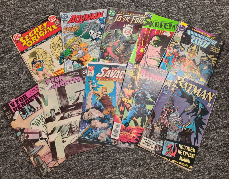 DC Comics Vintage Bundle (Comic Bundle #65)
